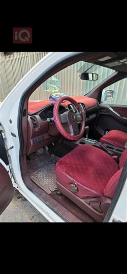 نيسان نافارا